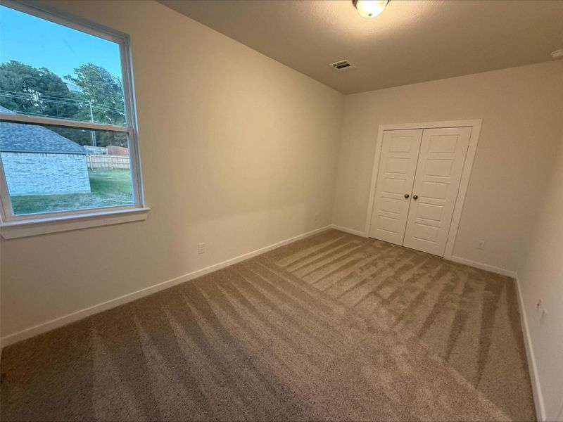 Spacious, unfurnished interior of a new home in Spring Lake, Huntsville (Image 21).