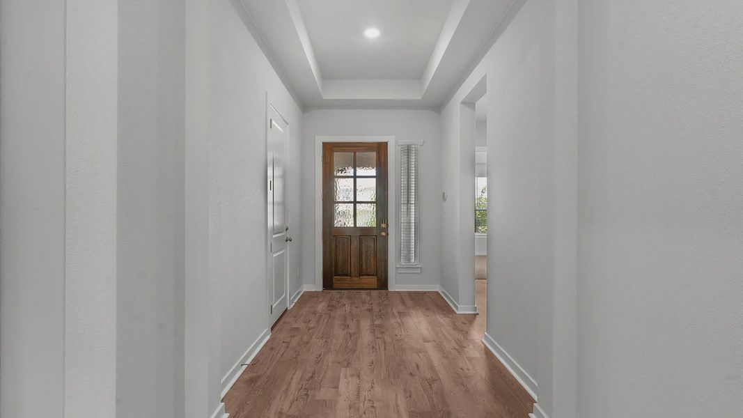 Spacious, unfurnished interior of a new home in Santa Rita Ranch, Liberty Hill (Image 28).