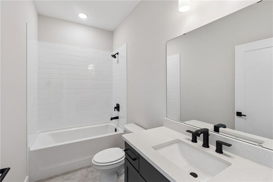 Furnished interior view inside a new home in Celesta, Decatur (Image 10).