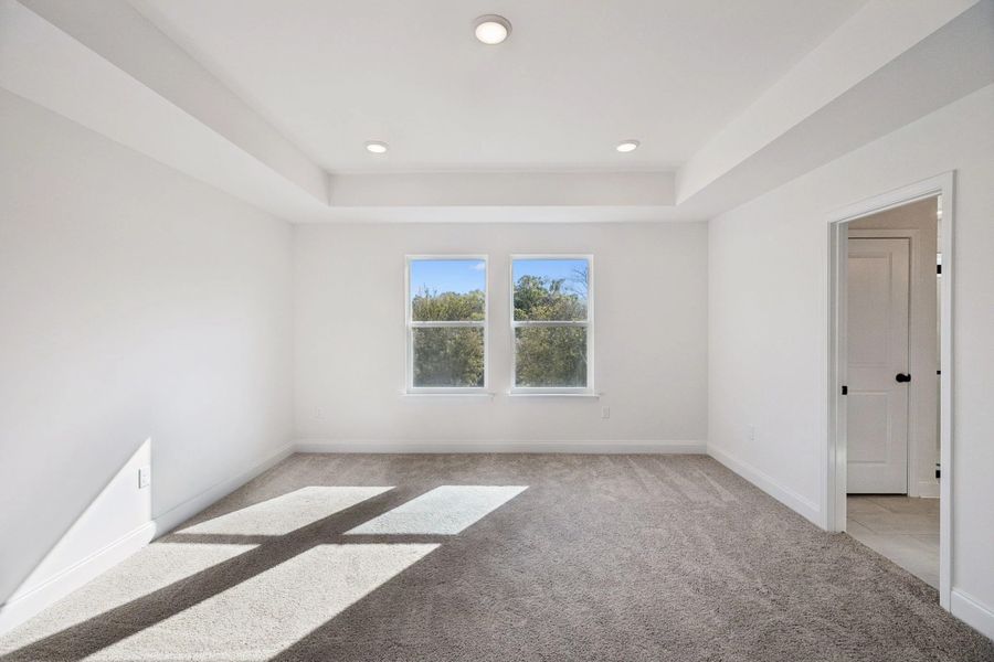 Spacious, unfurnished interior of a new home in Ascent at Arbor Ridge, La Vergne (Image 27).