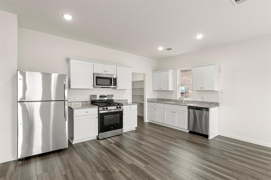 11. 1301 Elliot - Kitchen