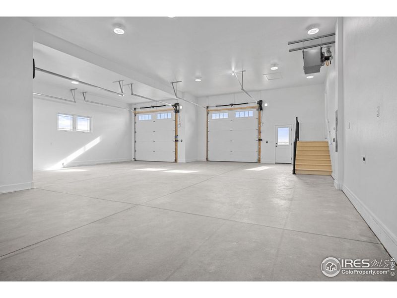 Spacious, unfurnished interior of a new home in , Milliken (Image 37).