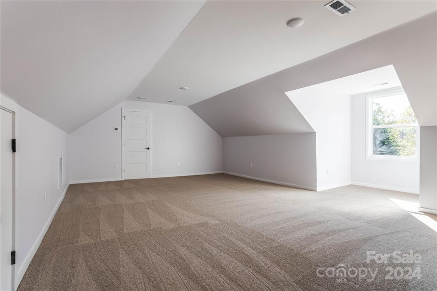 Large Upstairs room