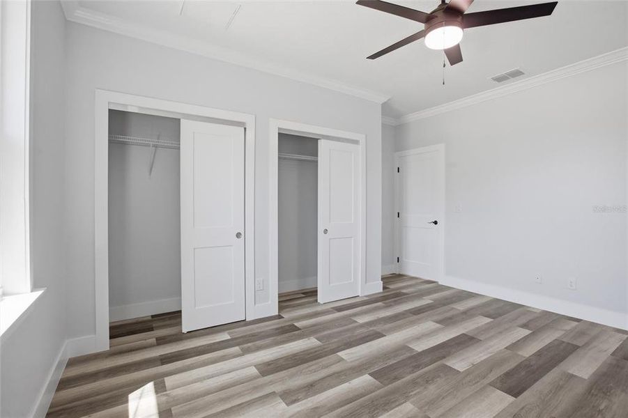Spacious, unfurnished interior of a new home in , Port Charlotte (Image 30).