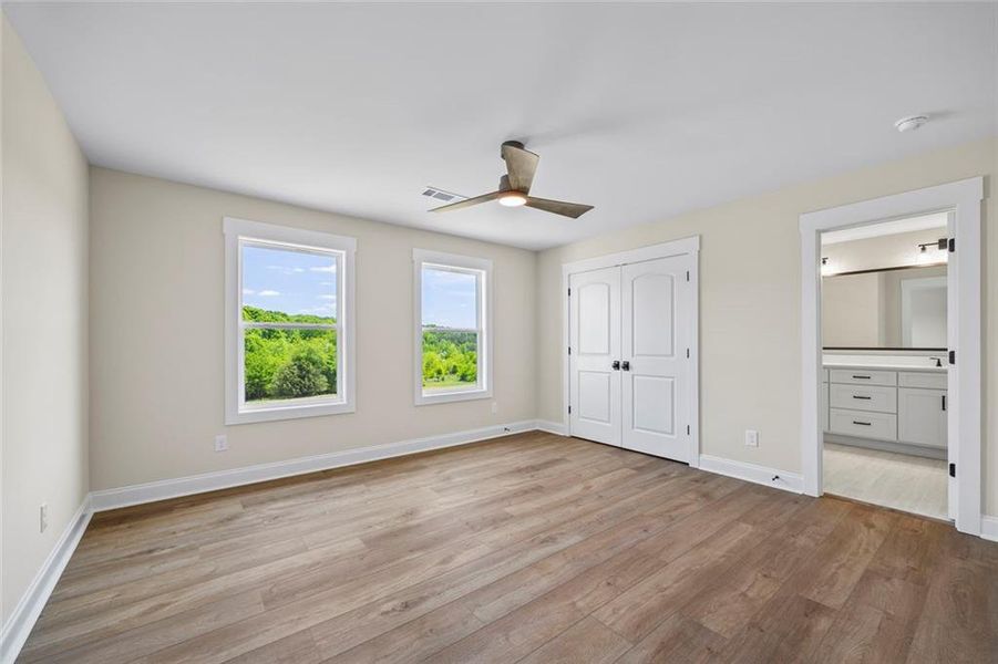 Spacious, unfurnished interior of a new home in , Monroe (Image 69).