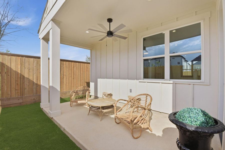 Exterior details and patio area of a home in , Houston (Image 26).