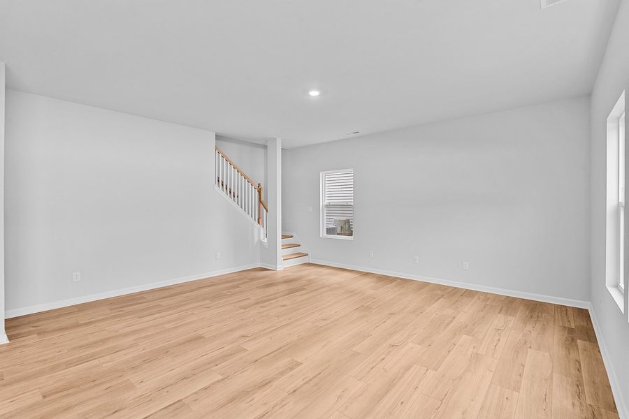 Spacious, unfurnished interior of a new home in Hanes Lake, Winston-Salem (Image 17).