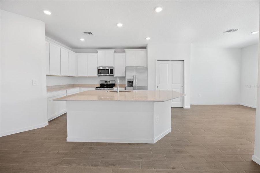 Furnished interior view inside a new home in , Dunnellon (Image 4).