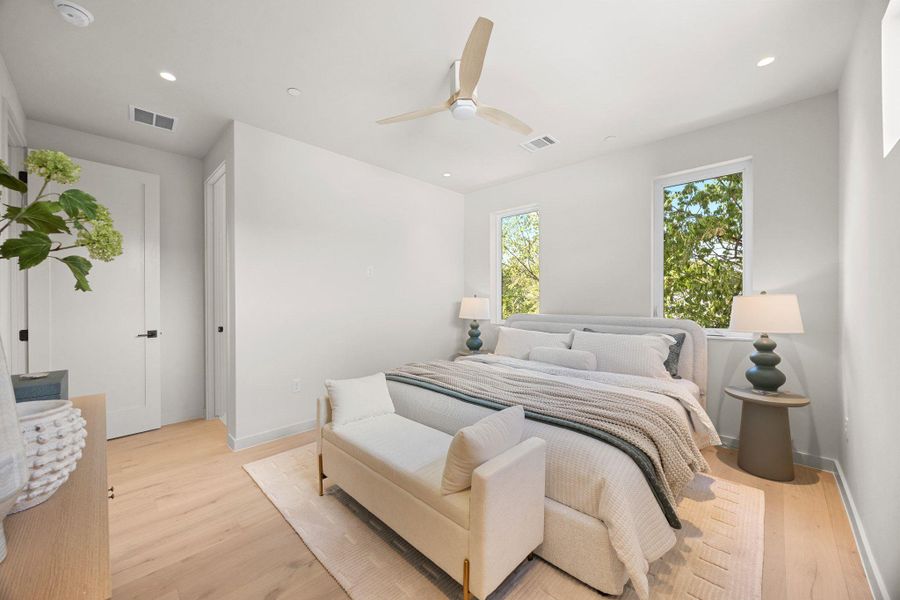 Furnished interior view inside a new home in , Austin (Image 7).
