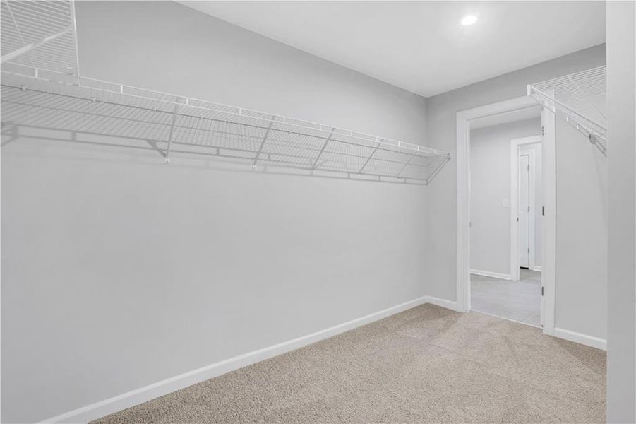Spacious, unfurnished interior of a new home in Acacia, Cumming (Image 37).