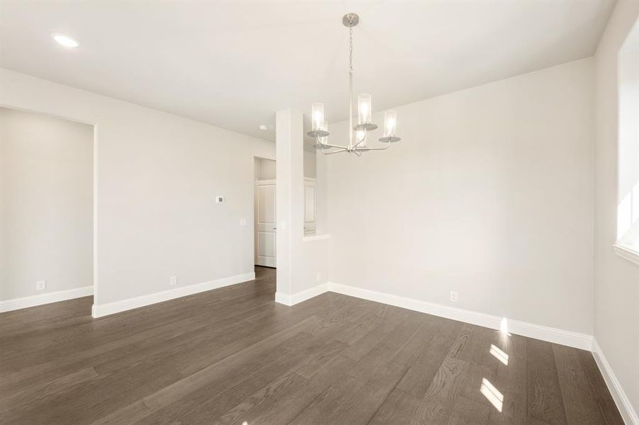 Spacious, unfurnished interior of a new home in Union Park Classic 55, Little Elm (Image 21). Spacious, unfurnished interior of a new home in Union Park Classic 55, Little Elm (Image 21).