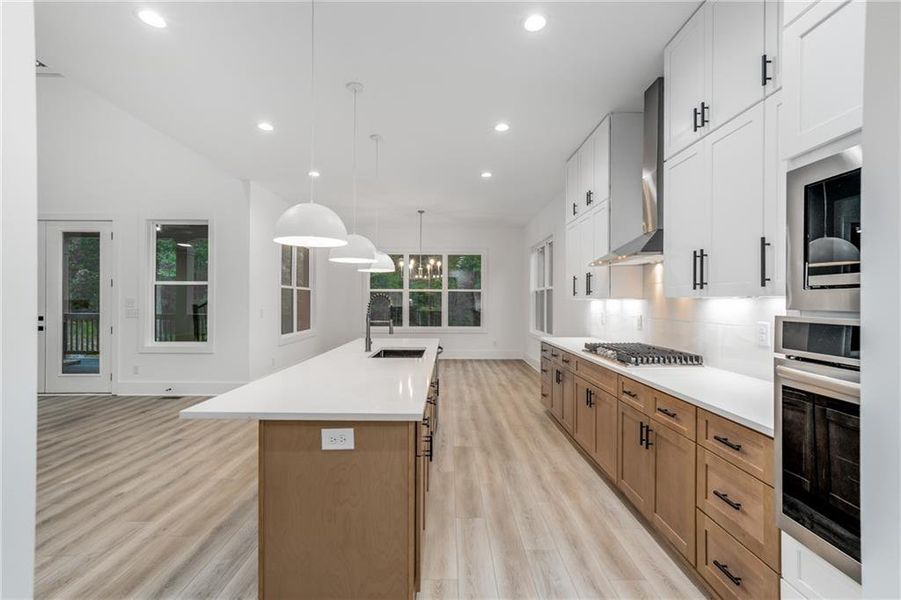 Furnished interior view inside a new home in , Jefferson (Image 3).