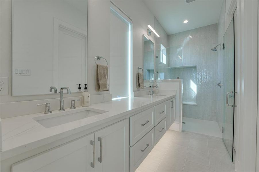 Furnished interior view inside a new home in , Eustace (Image 27).