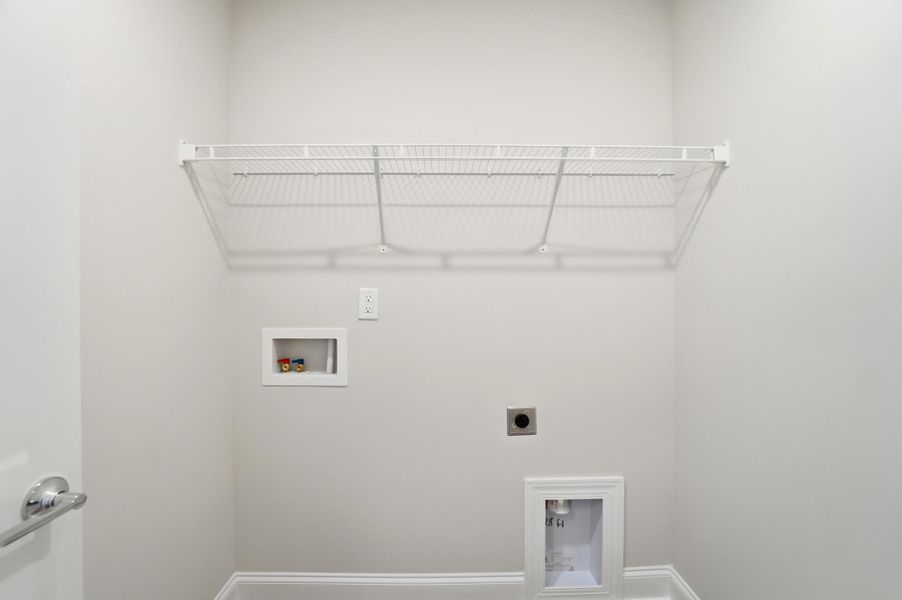 Spacious, unfurnished interior of a new home in Summerlin, Mooresville (Image 44).