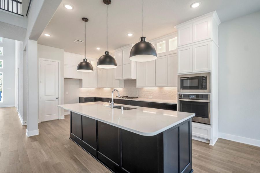 Furnished interior view inside a new home in ARTAVIA 55' Lots, Conroe (Image 11). Furnished interior view inside a new home in ARTAVIA 55' Lots, Conroe (Image 11).