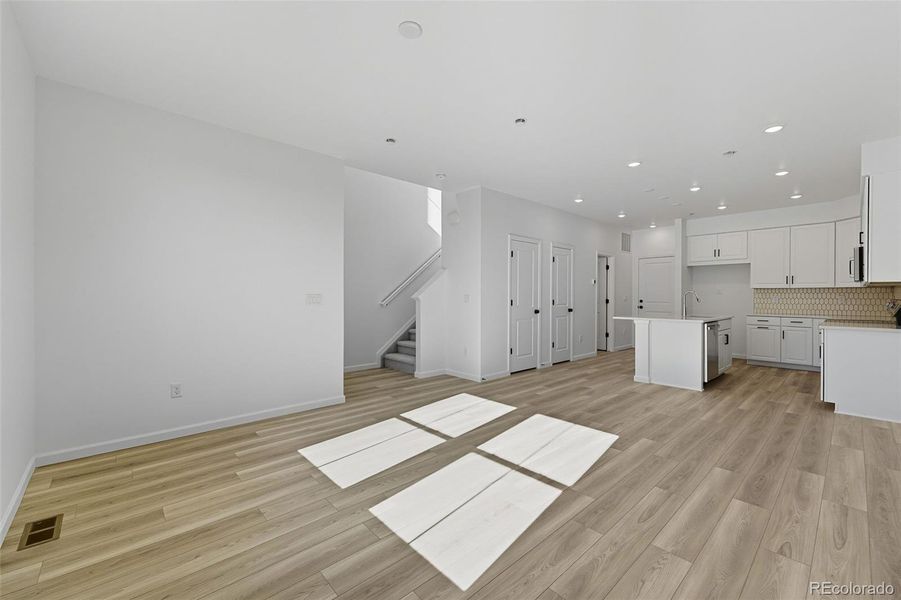 17145 W 91st Lane ~ Ready Now 17145 W 91st Lane ~ Ready Now