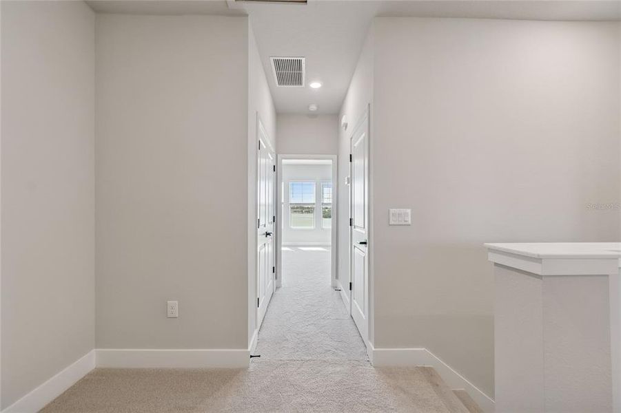 Spacious, unfurnished interior of a new home in Emerald Landing at Waterside at Lakewood Ranch – Towns, Sarasota (Image 25).