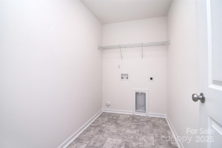 Spacious, unfurnished interior of a new home in Larkin, Statesville (Image 18).