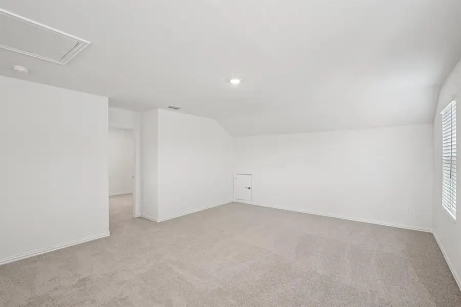 Photo is not of the actual home, but is an inspirational photo of builder’s model home and may depict options, furnishings, and/or decorator features that are not included. Photo is not of the actual home, but is an inspirational photo of builder’s model home and may depict options, furnishings, and/or decorator features that are not included.