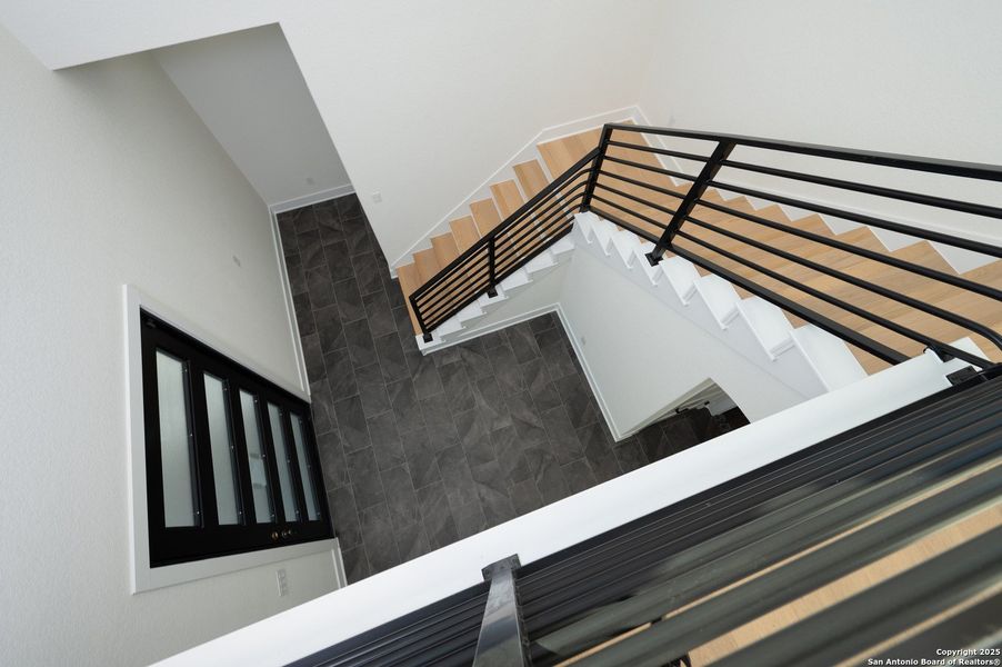 Image 37 of a home in .