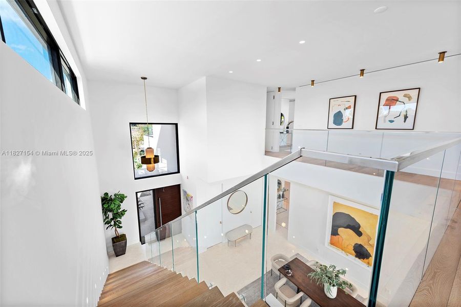 Furnished interior view inside a new home in , Miami Beach (Image 37).