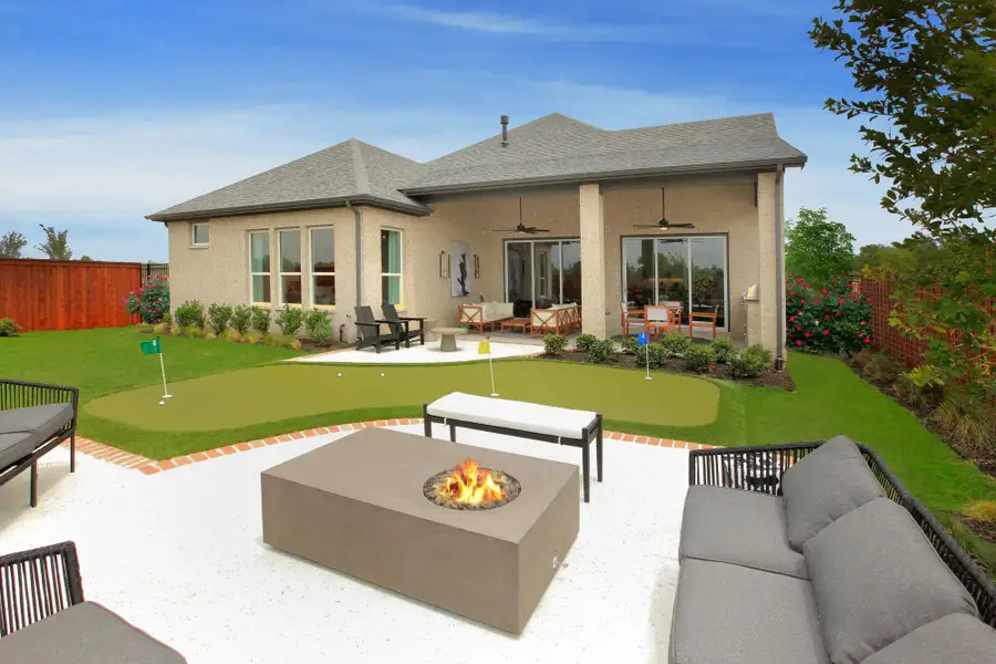 The Brynlee II Outdoor Living Space