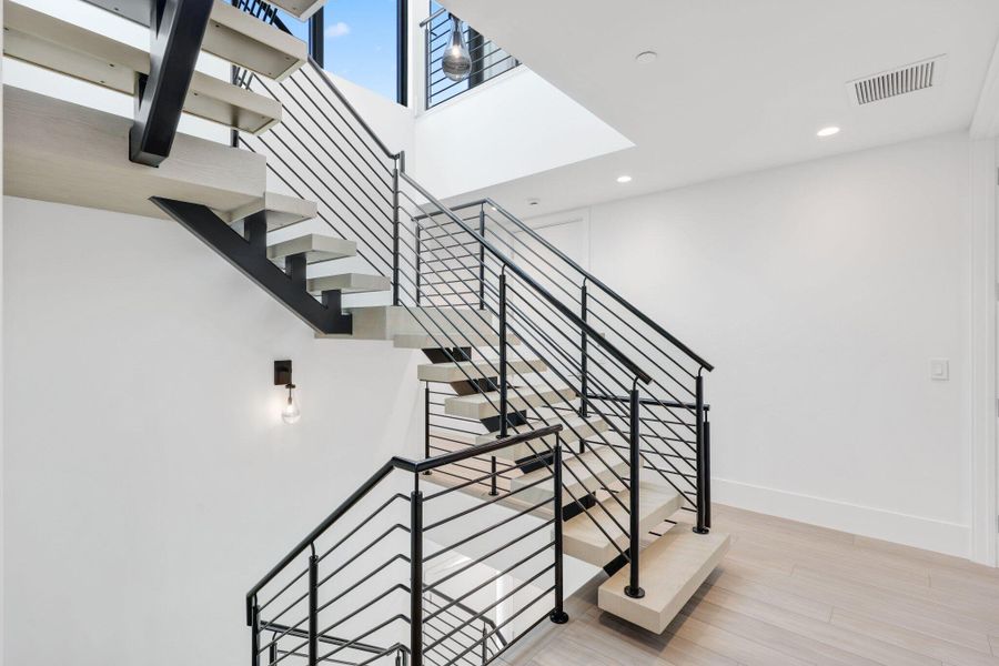 201 Southeast 4th Ave - 42.jpg-SMALL