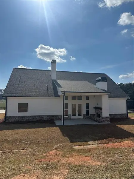 Exterior details and patio area of a home in , Monroe (Image 4).