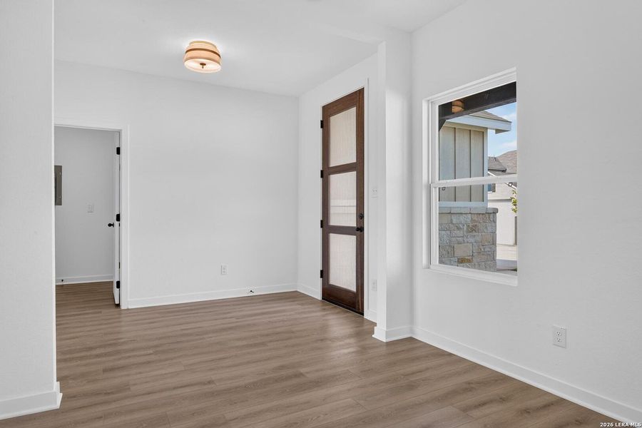 Spacious, unfurnished interior of a new home in Cordova Trails, Seguin (Image 28).