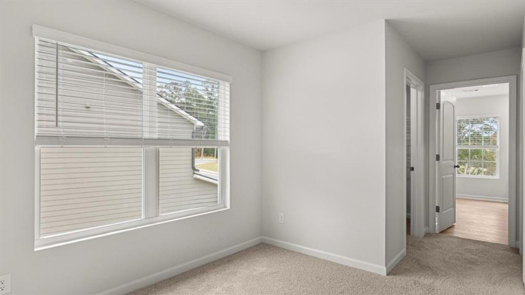 Spacious, unfurnished interior of a new home in Lost Creek, Dallas (Image 33).