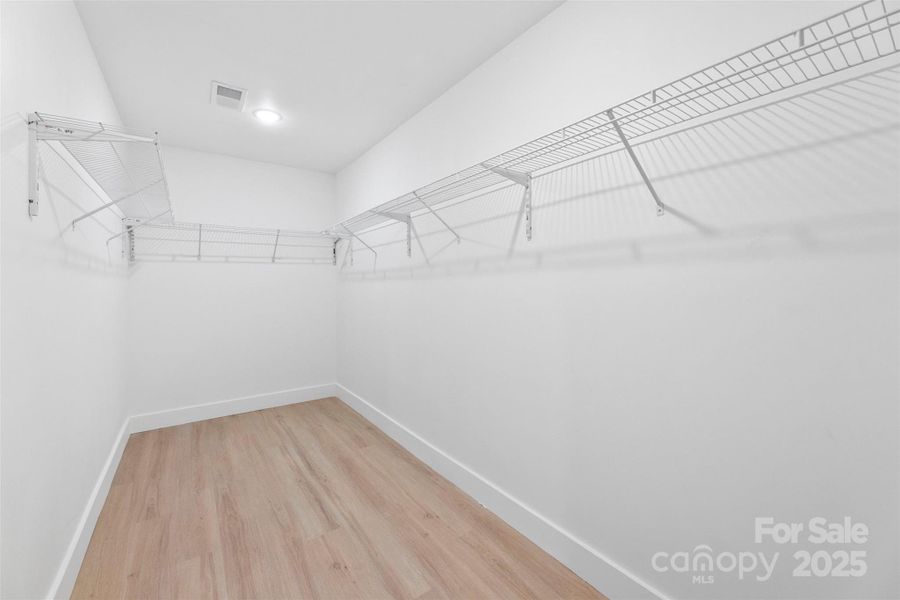 Spacious, unfurnished interior of a new home in , Charlotte (Image 22).