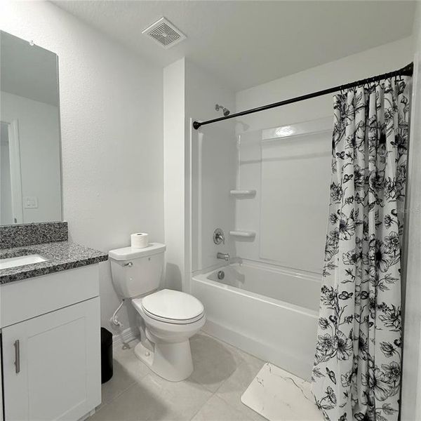 Furnished interior view inside a new home in , Zephyrhills (Image 16).