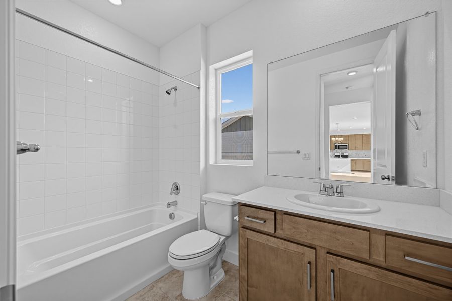 Furnished interior view inside a new home in Trailstone, Arvada (Image 7). Furnished interior view inside a new home in Trailstone, Arvada (Image 7).