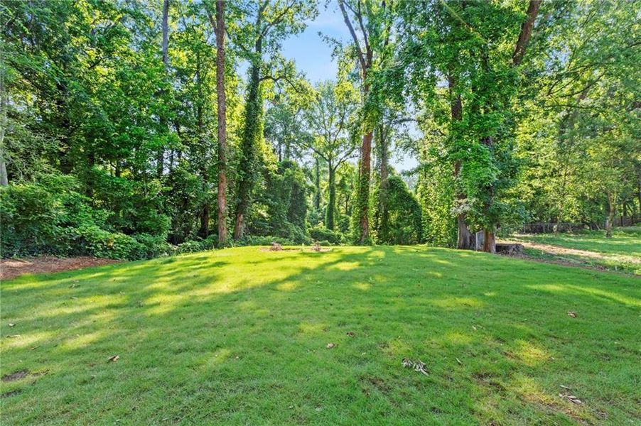 Image 43 of a home in .