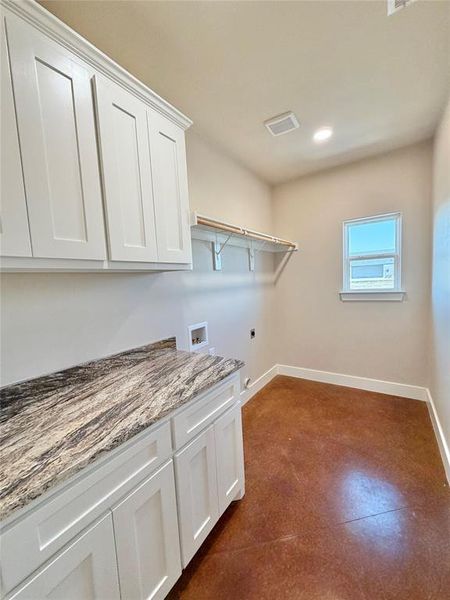 Furnished interior view inside a new home in , Weatherford (Image 7).