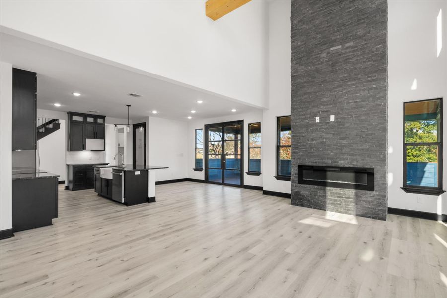 Image 36 of a home in .