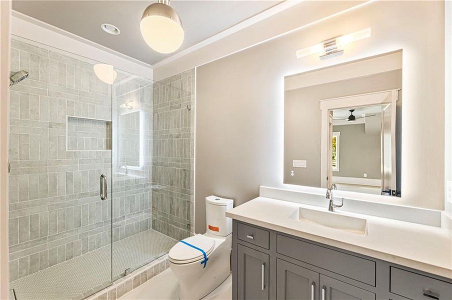 Furnished interior view inside a new home in , Alpharetta (Image 83).