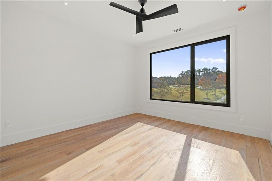 Spacious, unfurnished interior of a new home in , Milton (Image 24).
