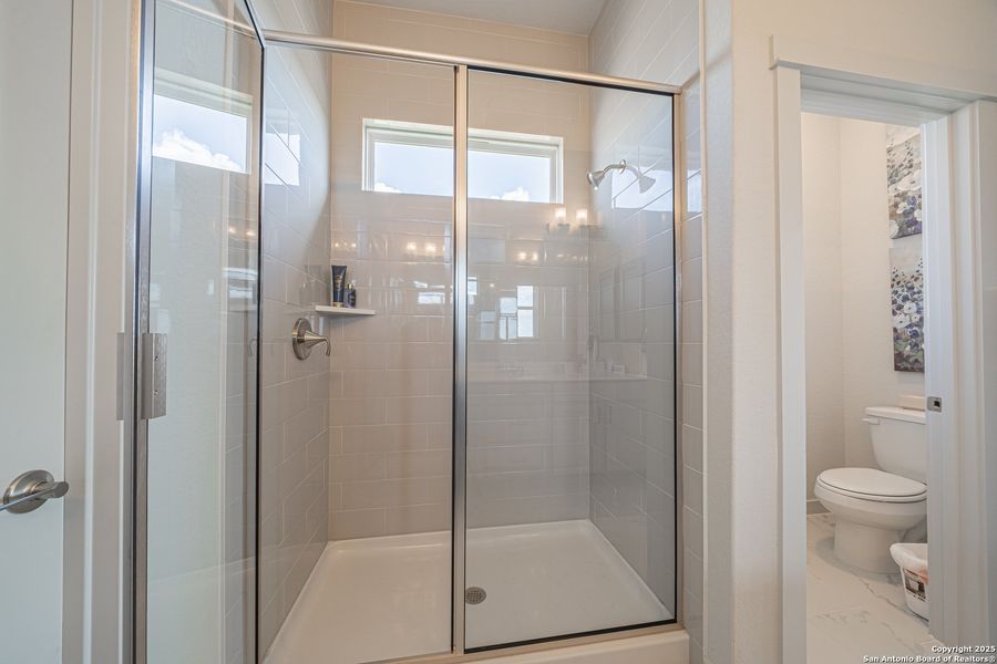 Image 22 of a home in Rhine Valley.