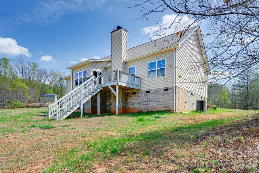 Exterior details and patio area of a home in , Bostic (Image 28).