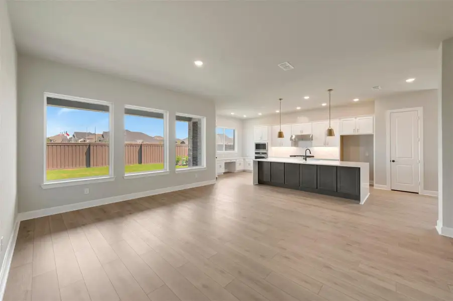 Spacious, unfurnished interior of a new home in Brookewater - Ascent Collection, Rosenberg (Image 22).