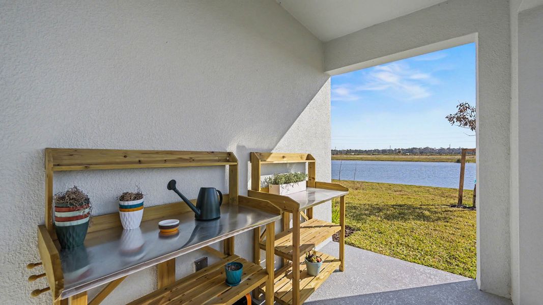 Representative exterior details of a home built from the Harper by D.R. Horton in Venetian Grove, Vero Beach (Image 4).