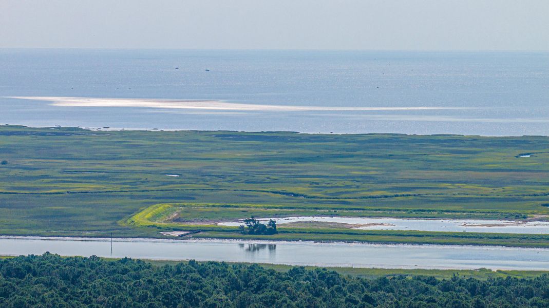 Image 52 of a home in .