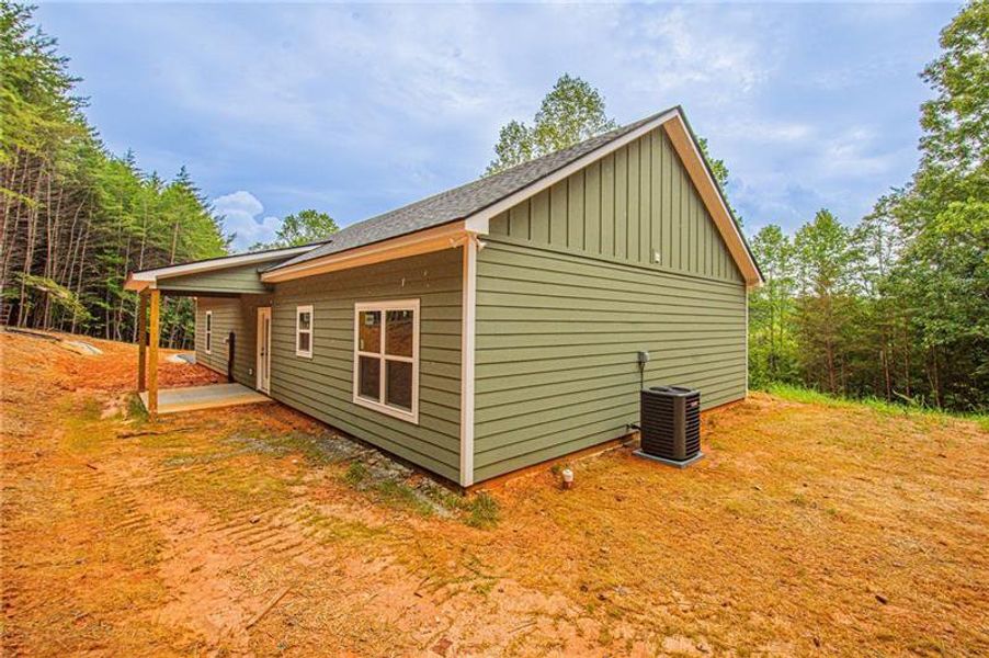 Exterior details and patio area of a home in , Dahlonega (Image 15).