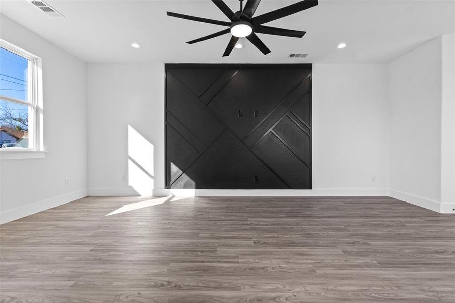 Spacious, unfurnished interior of a new home in , Greenville (Image 22).