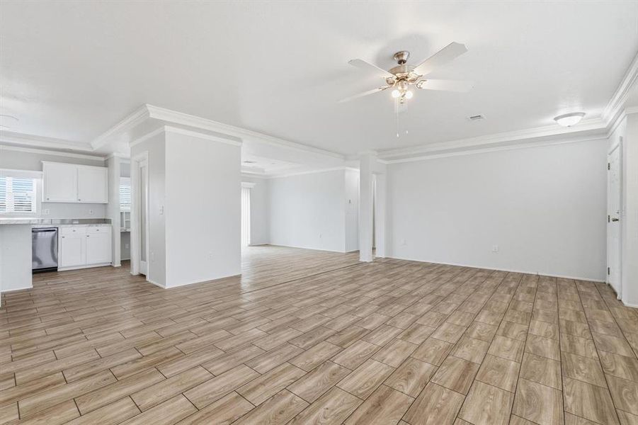 Spacious, unfurnished interior of a new home in , Hawley (Image 12).