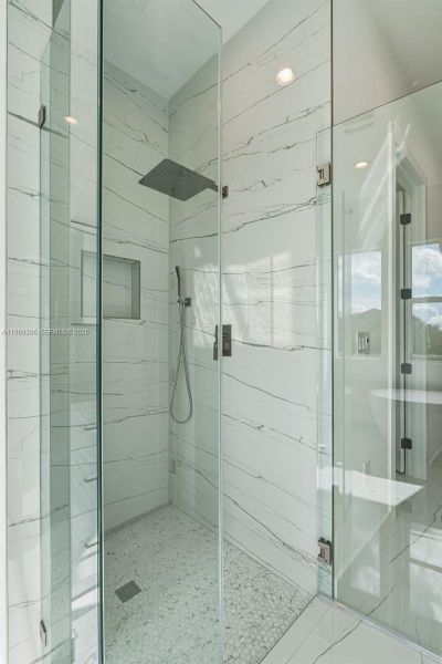 Close-up of interior finishes inside a home in , Port Charlotte (Image 21). Close-up of interior finishes inside a home in , Port Charlotte (Image 21).