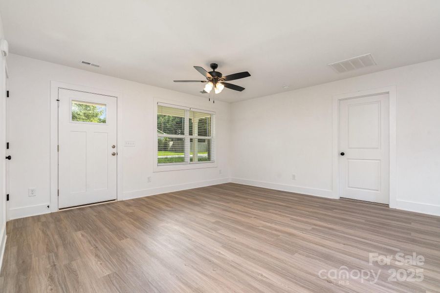 Spacious, unfurnished interior of a new home in , Cherryville (Image 17).