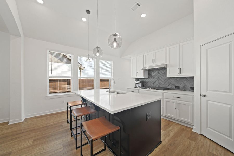 Furnished interior view inside a new home in , Rosharon (Image 12).