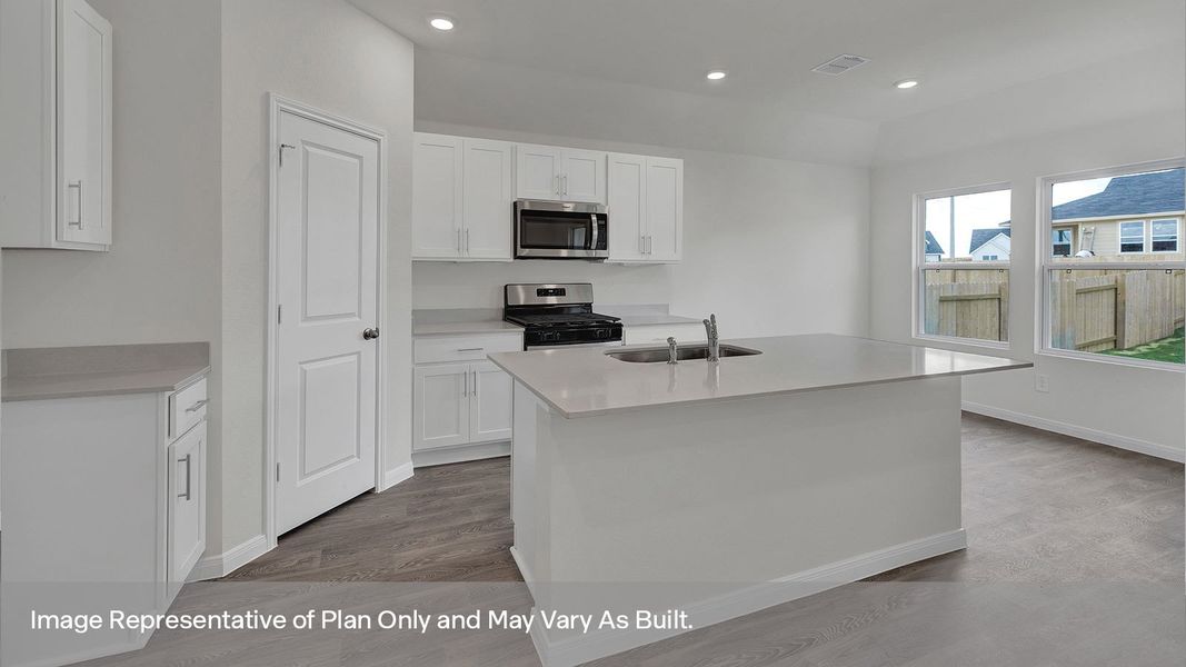 Furnished interior view inside a new home in Trace, San Marcos (Image 9).